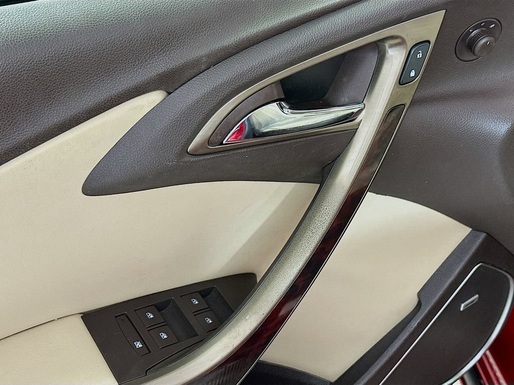 Used 2015 Buick Verano Leather w/ Experience Buick Package FWD image 21