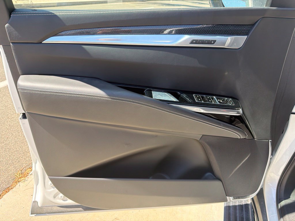 Certified 2025 Cadillac Escalade V AWD/4WD image 8