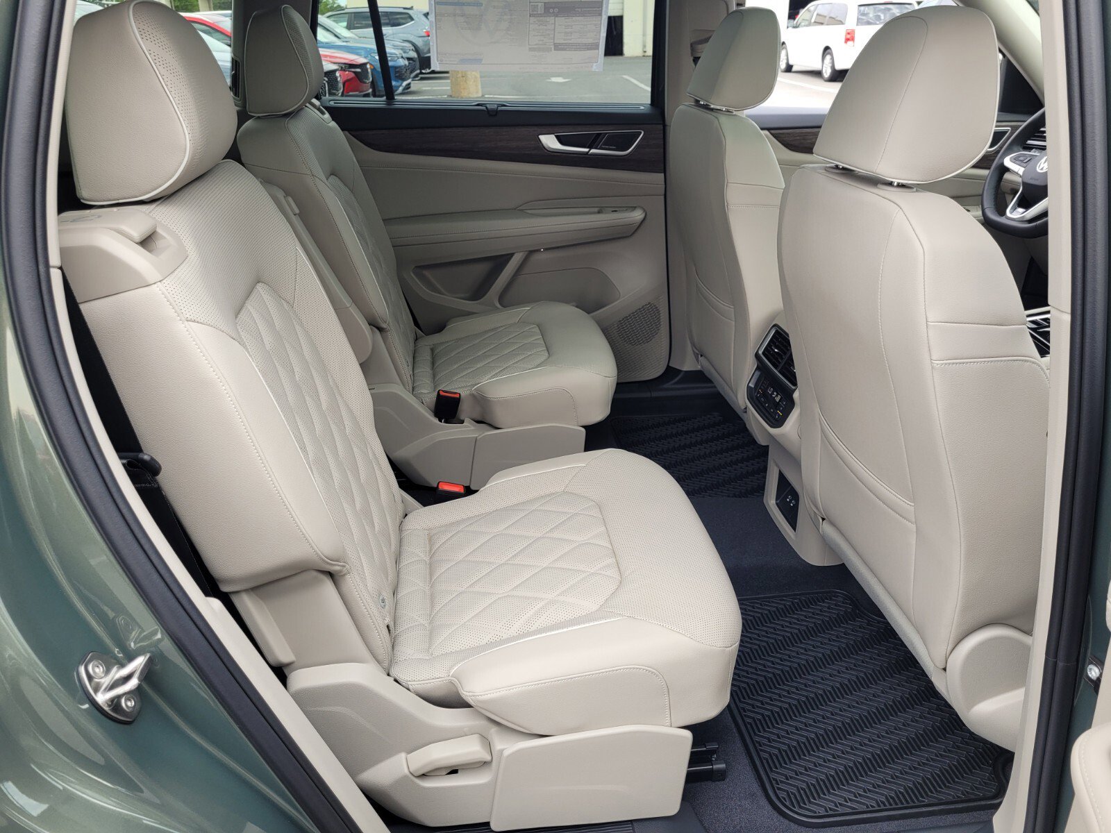 New 2026 Volkswagen Atlas SEL Premium R-Line image 10