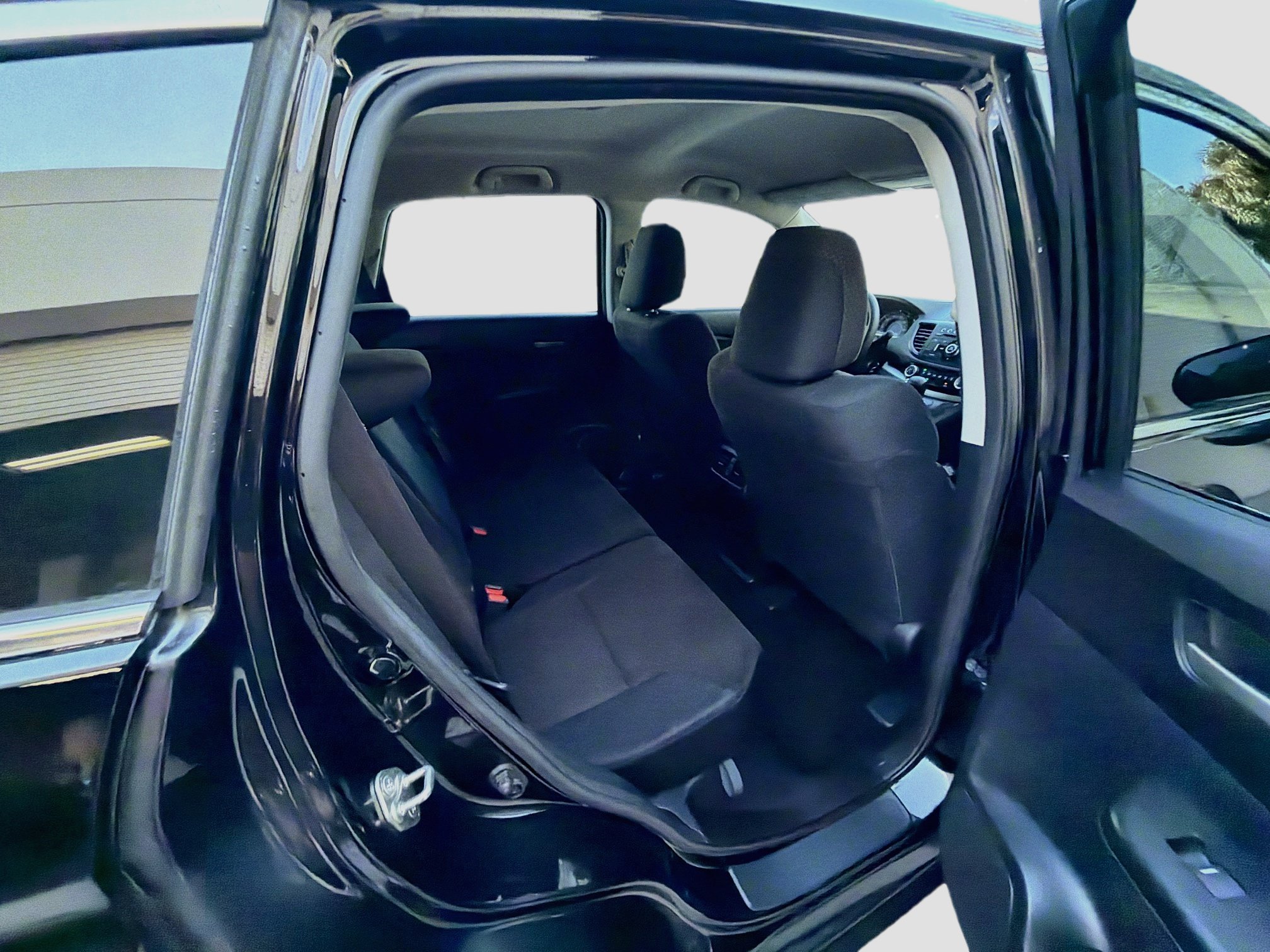 Used 2016 Honda CR-V LX image 28