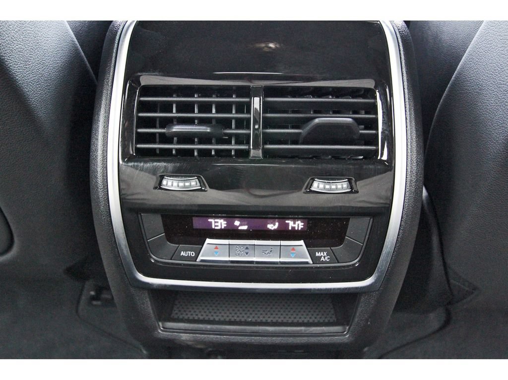 Used 2025 BMW X5 sDrive40i w/ Parking Assistance Package RWD image 15