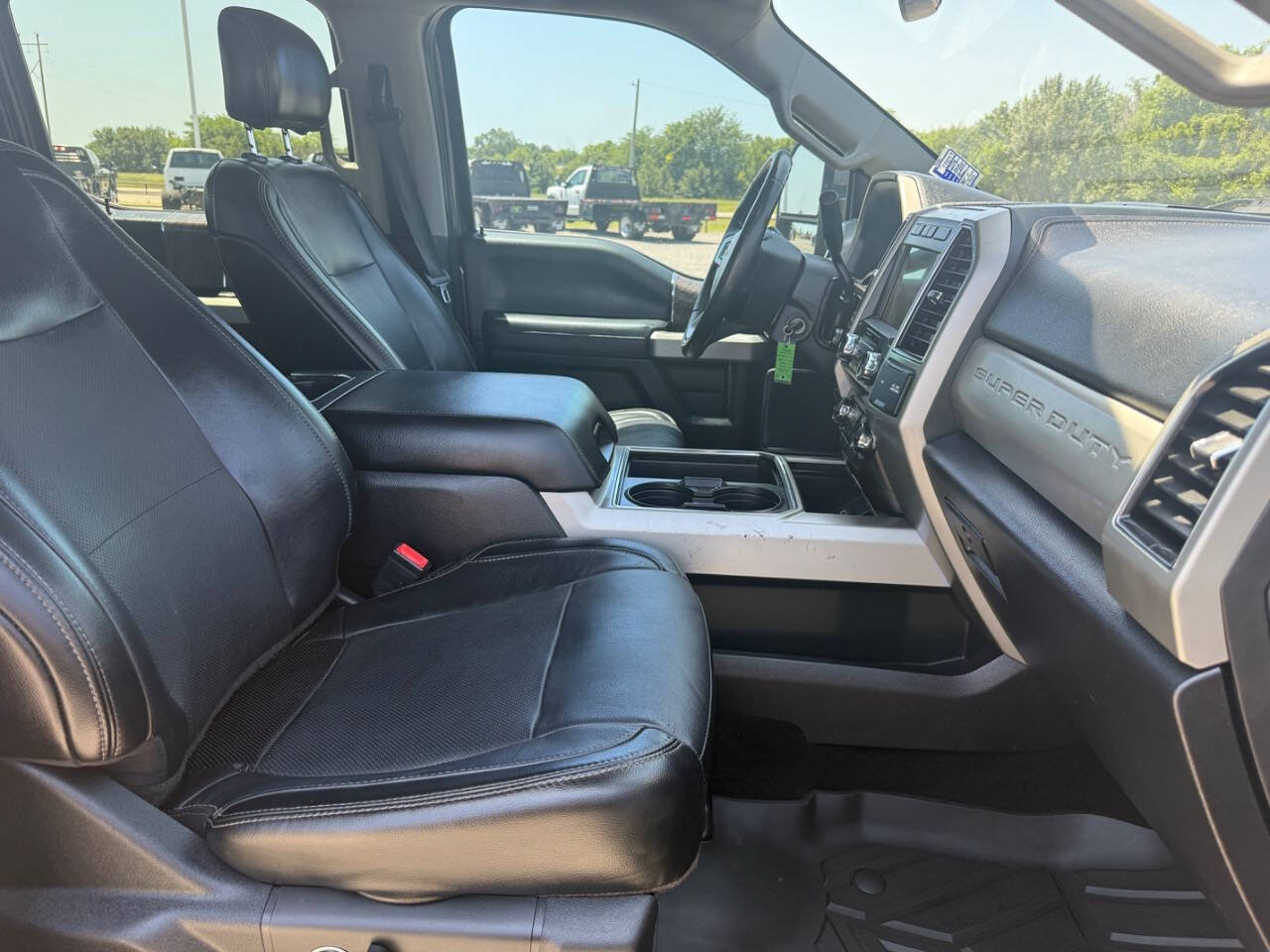 Used 2019 Ford F350 Lariat w/ Lariat Value Package AWD/4WD image 45