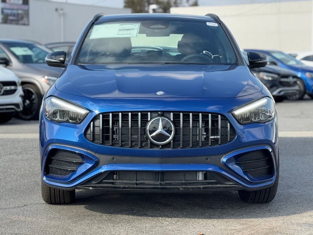 New 2025 Mercedes-Benz GLA 35 AMG 4MATIC image 6