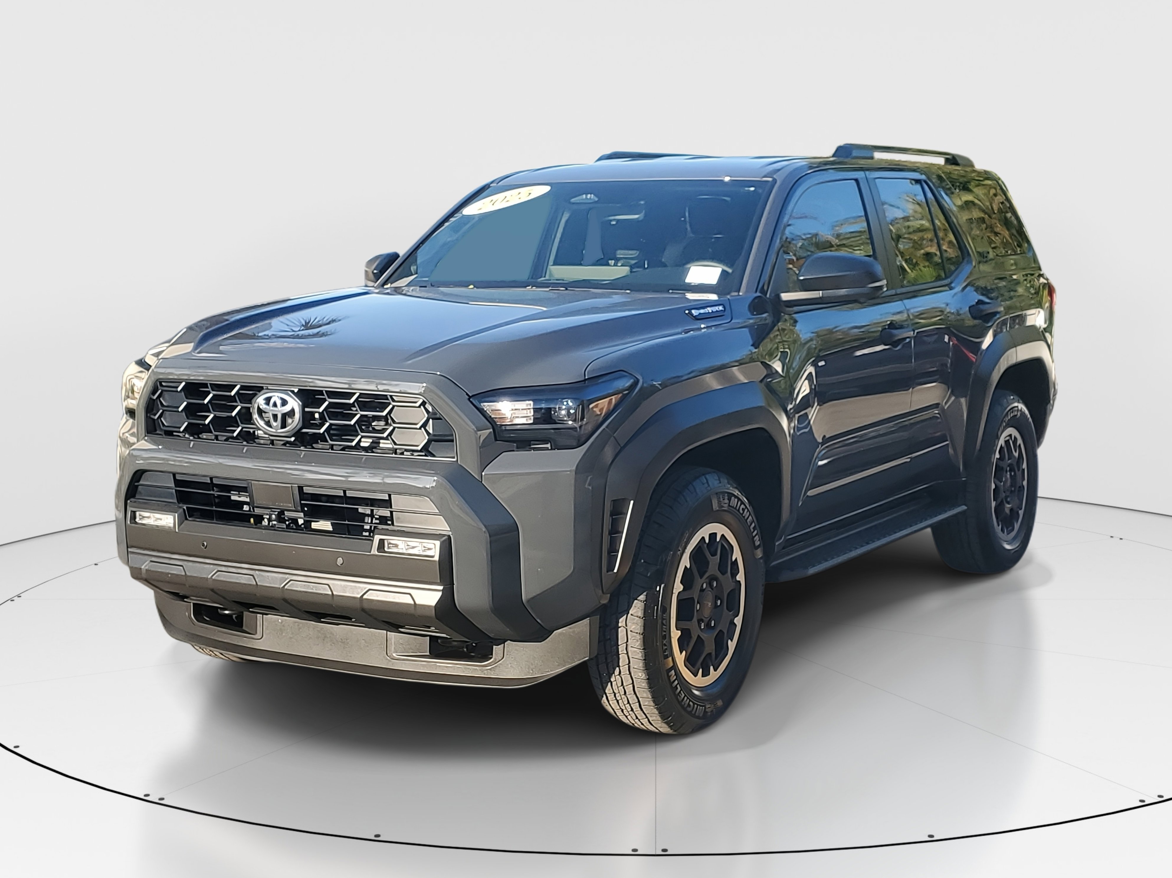 Used 2025 Toyota 4Runner TRD Off-Road Premium image 3