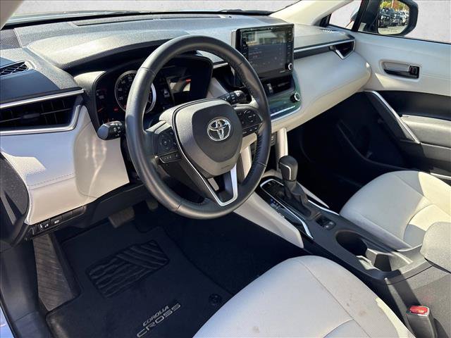 Certified 2022 Toyota Corolla Cross LE FWD image 9