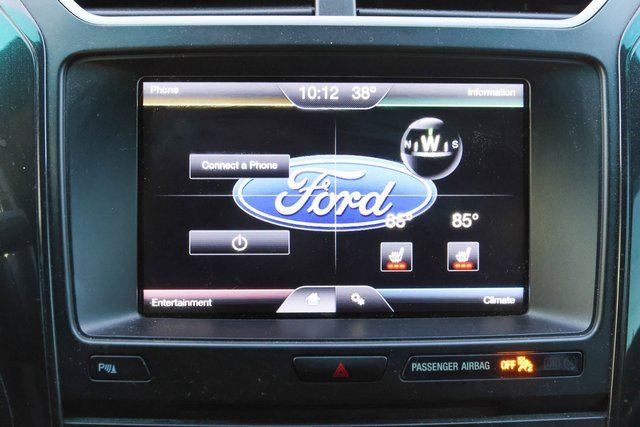 Used 2016 Ford Explorer XLT w/ Equipment Group 202A image 19