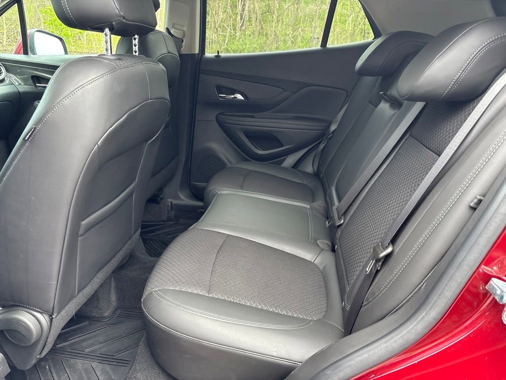 Used 2022 Buick Encore Preferred w/ Safety Package AWD/4WD image 13