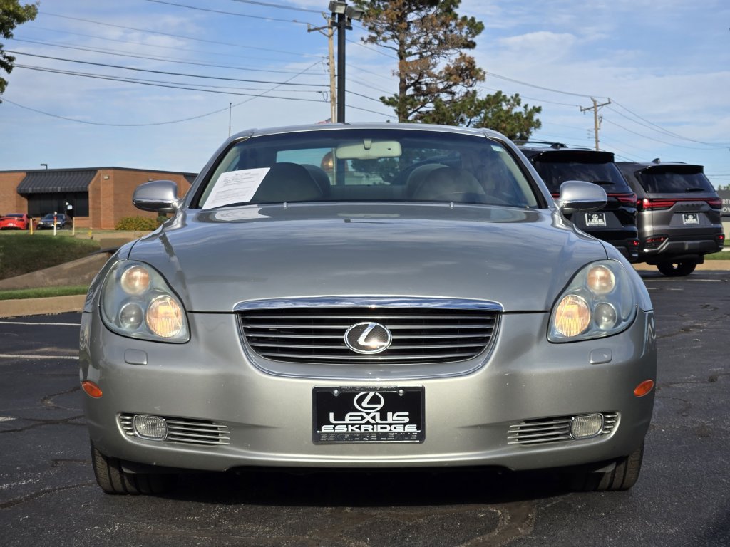 Used 2002 Lexus SC 430 Convertible RWD image 2