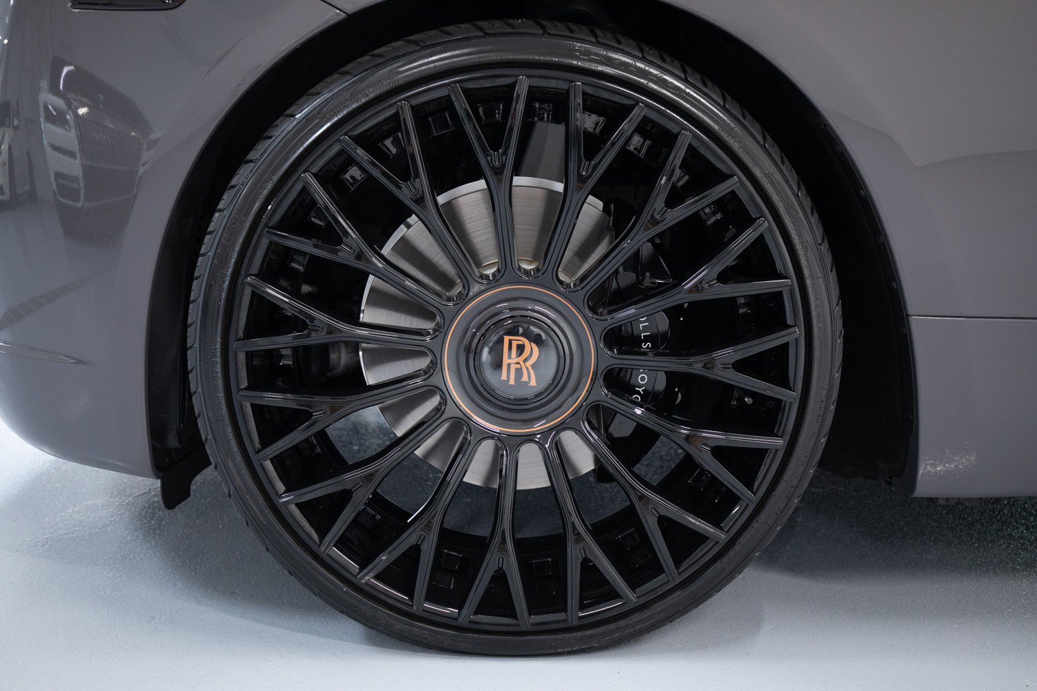 Used 2018 Rolls-Royce Wraith RWD image 9