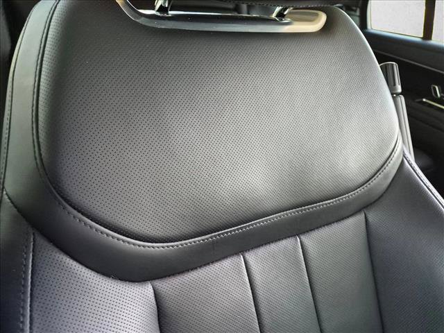 Used 2023 Land Rover Range Rover SE AWD/4WD image 19
