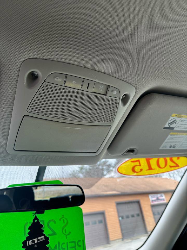 Used 2015 Nissan Rogue SL image 13