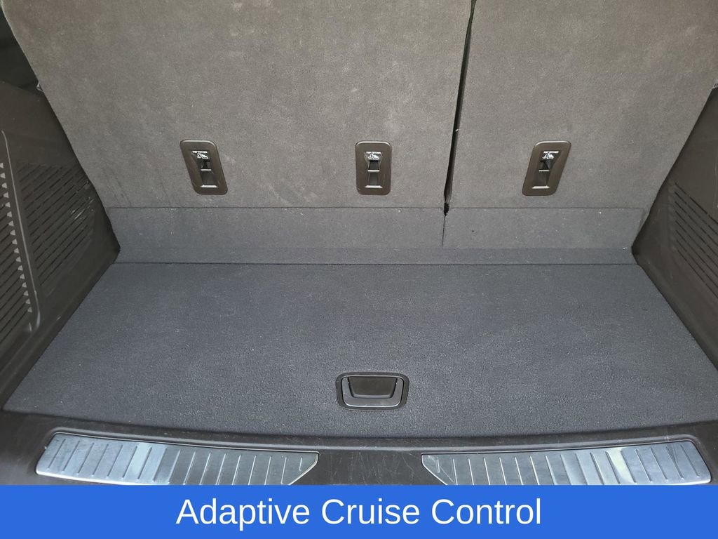 Used 2023 GMC Yukon Denali image 11