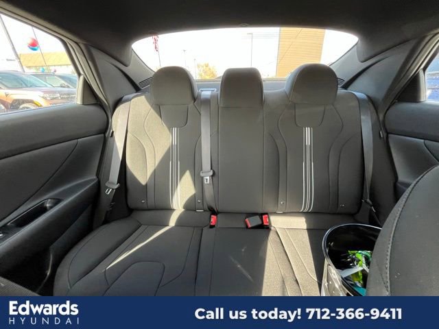 New 2025 Hyundai Elantra Sport image 31