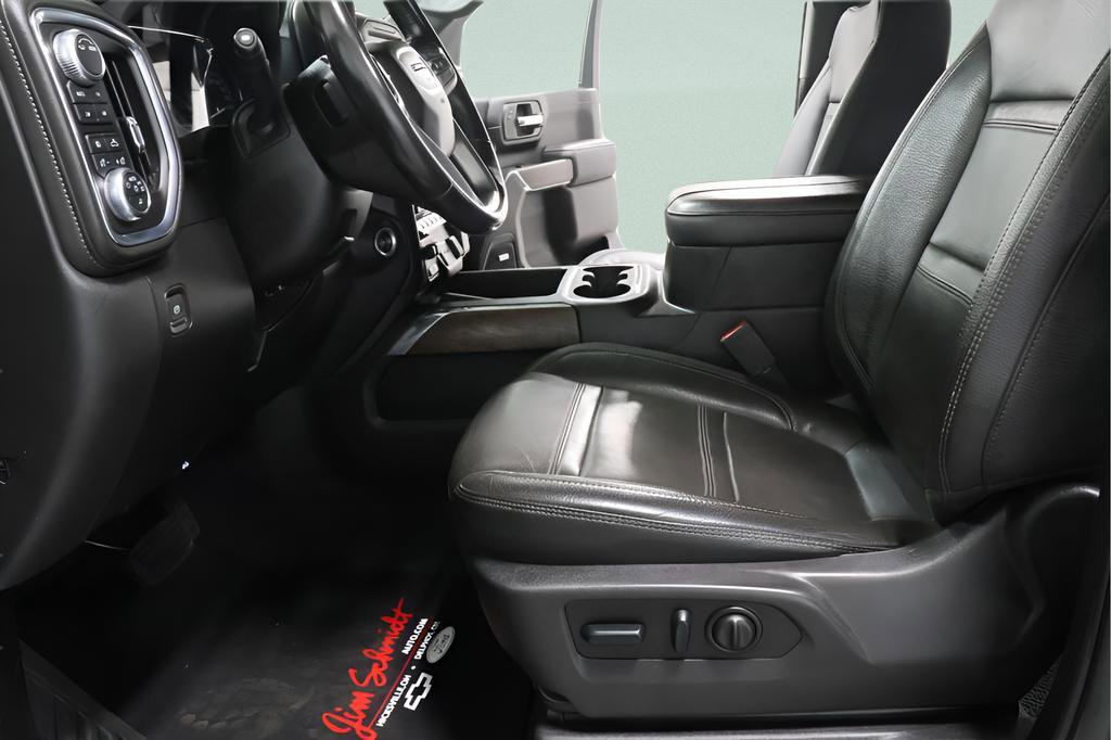 Used 2023 GMC Sierra 3500 Denali w/ Denali Ultimate Package AWD/4WD image 23