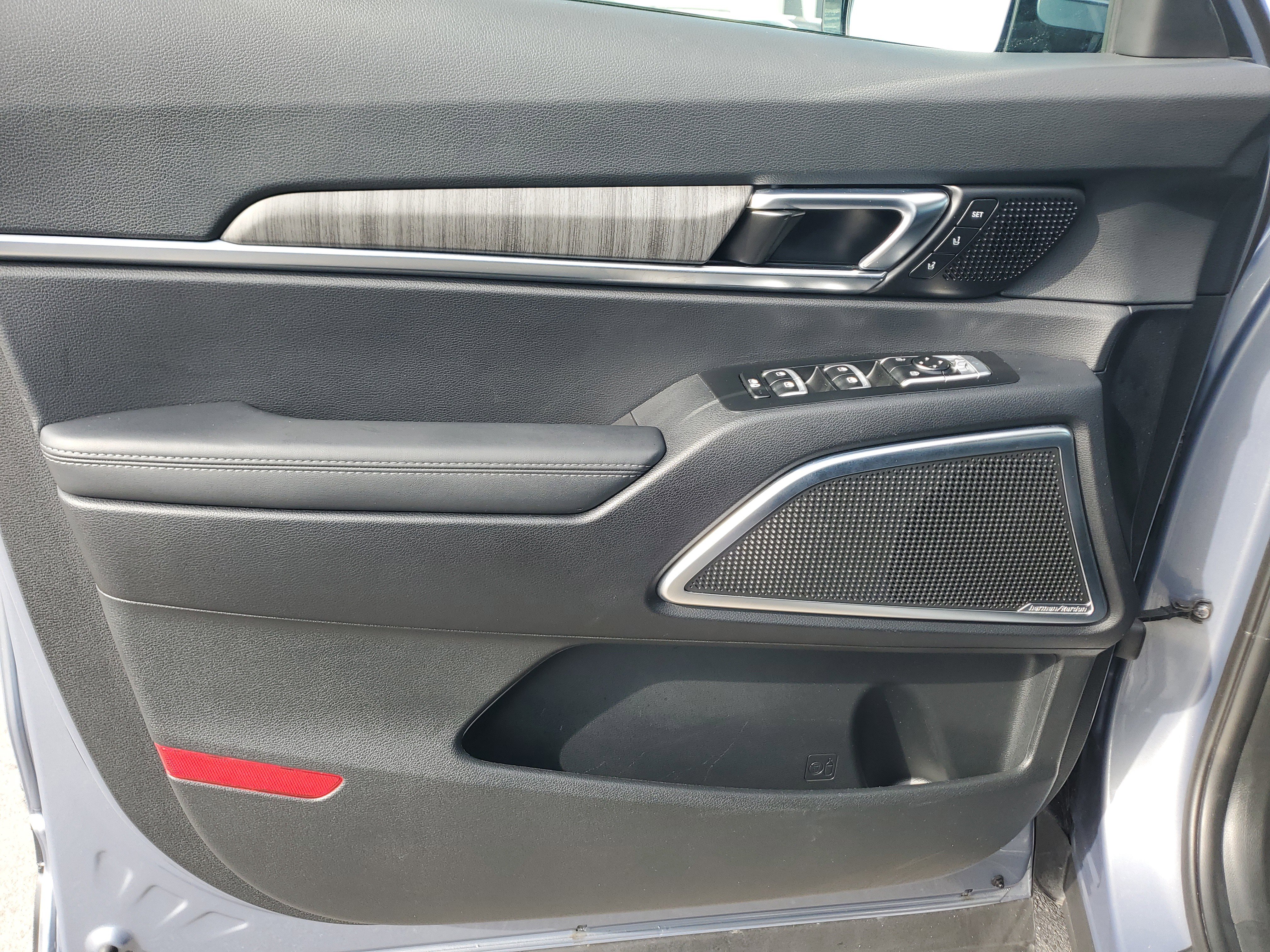 Used 2024 Kia Telluride SX image 28