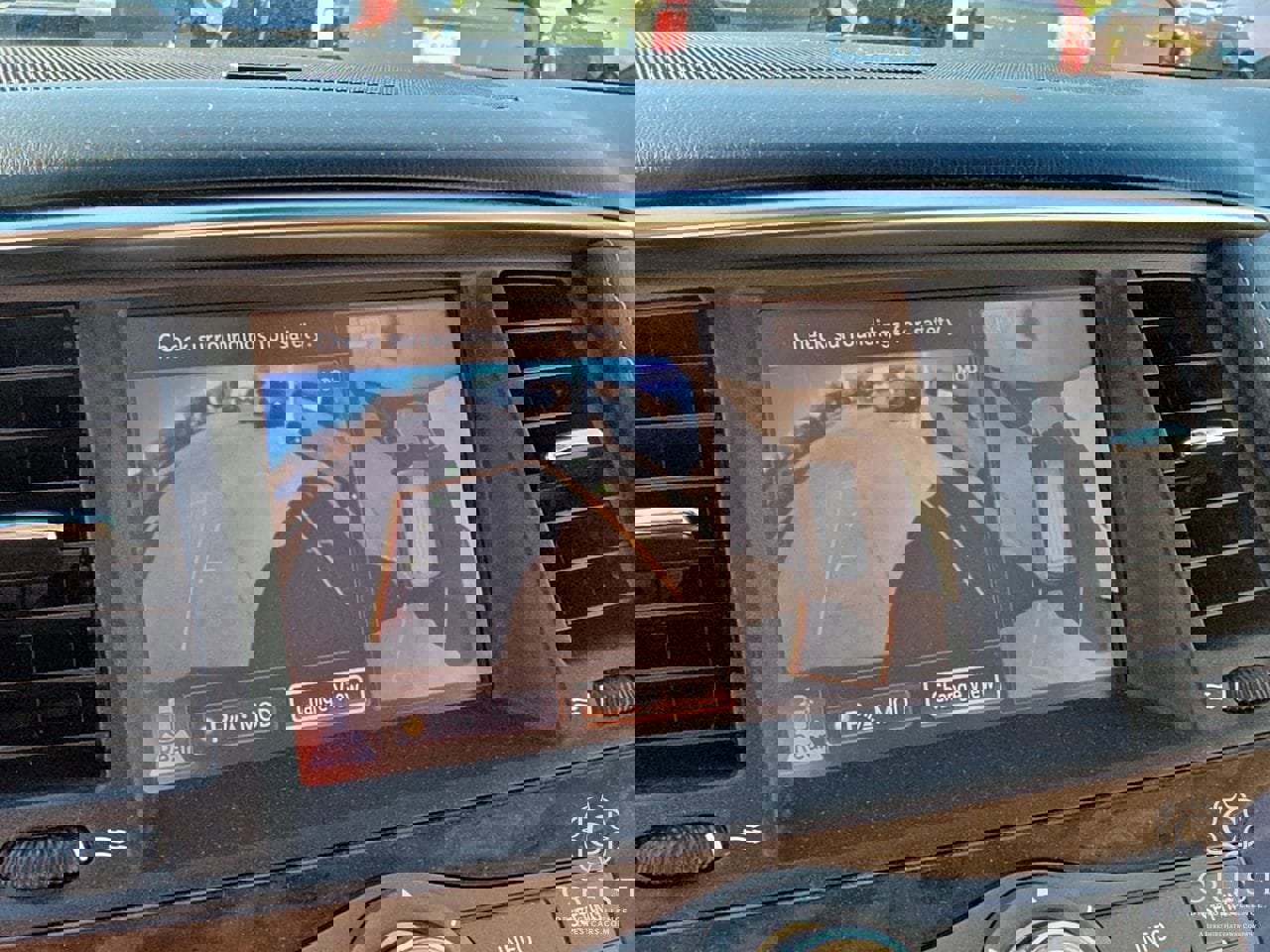 Used 2017 Nissan Armada SL image 20