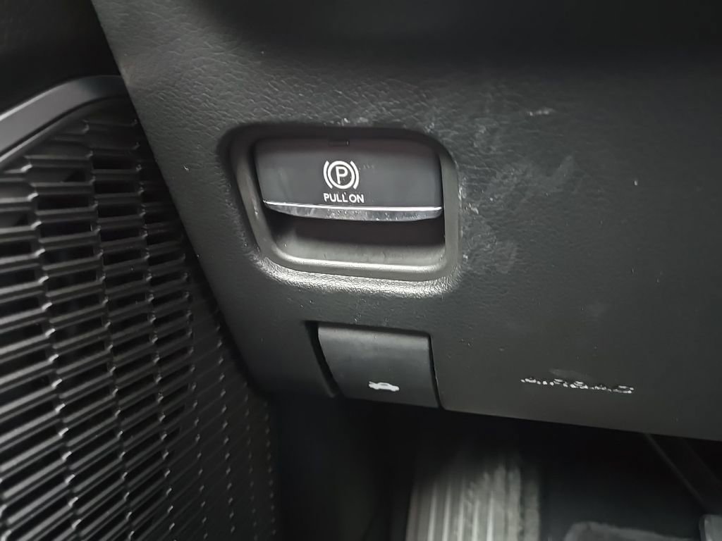 Used 2025 Jeep Grand Cherokee Summit image 45