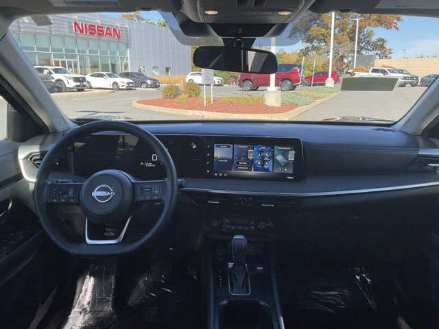 Used 2026 Nissan Kicks SV w/ SV Premium Package AWD/4WD image 14