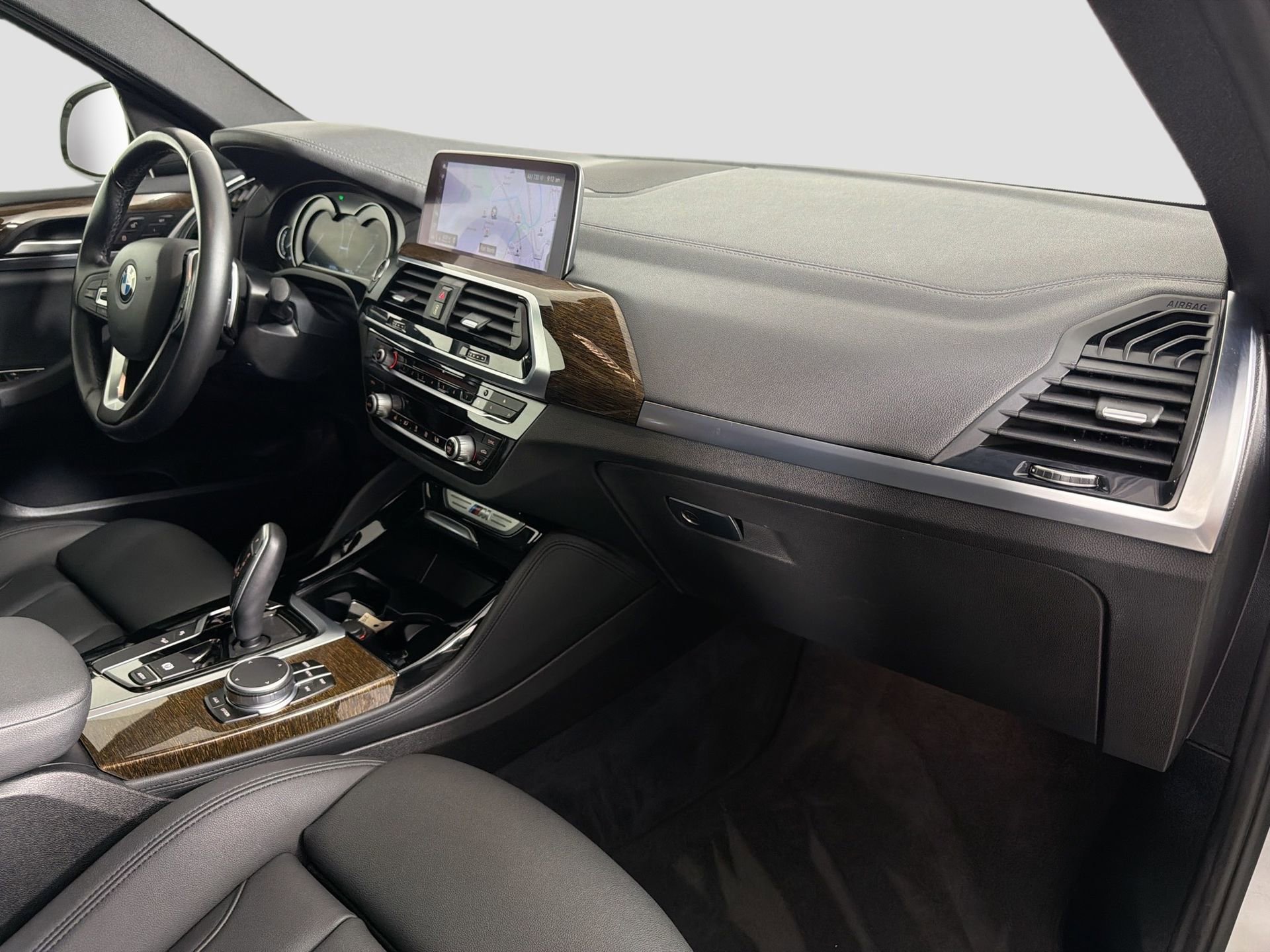 Used 2019 BMW X4 M40i w/ Driving Assistance Package image 30