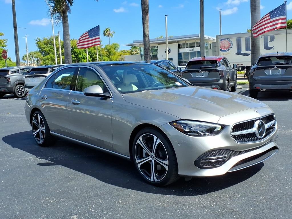 Used 2023 Mercedes-Benz C 300 Sedan image 17