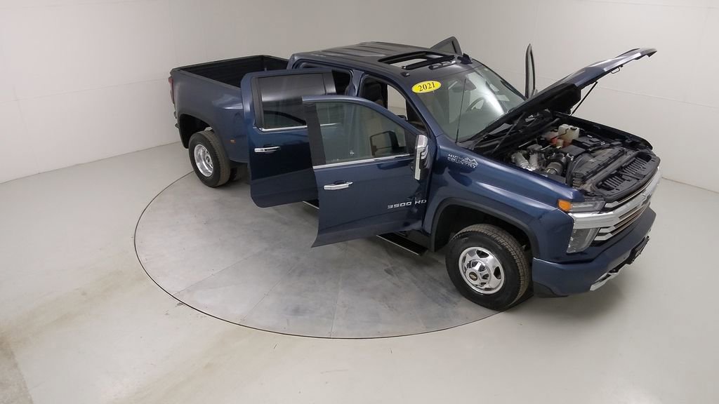 Used 2021 Chevrolet Silverado 3500 High Country image 50