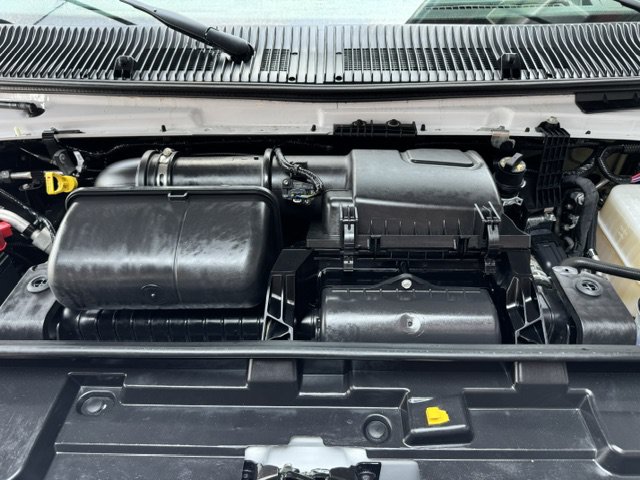 Used 2024 Ford E-450 and Econoline 450 Super Duty w/ Power Windows & Locks Group RWD image 26
