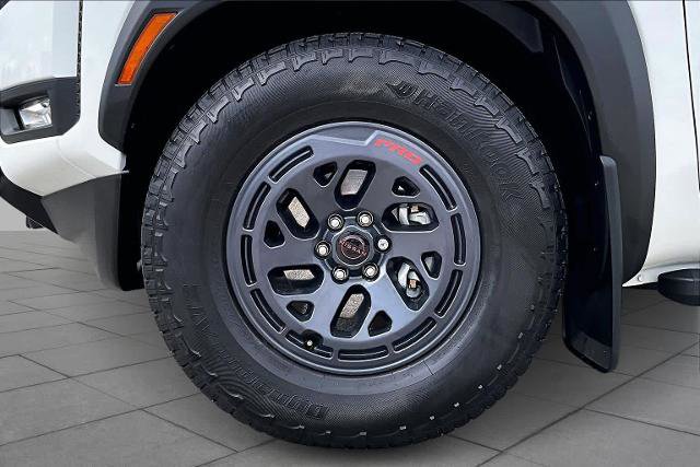 Certified 2025 Nissan Frontier Pro-X w/ Tow Package RWD image 11
