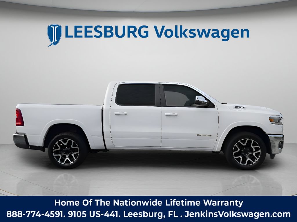 Used 2025 RAM 1500 Laramie AWD/4WD image 3