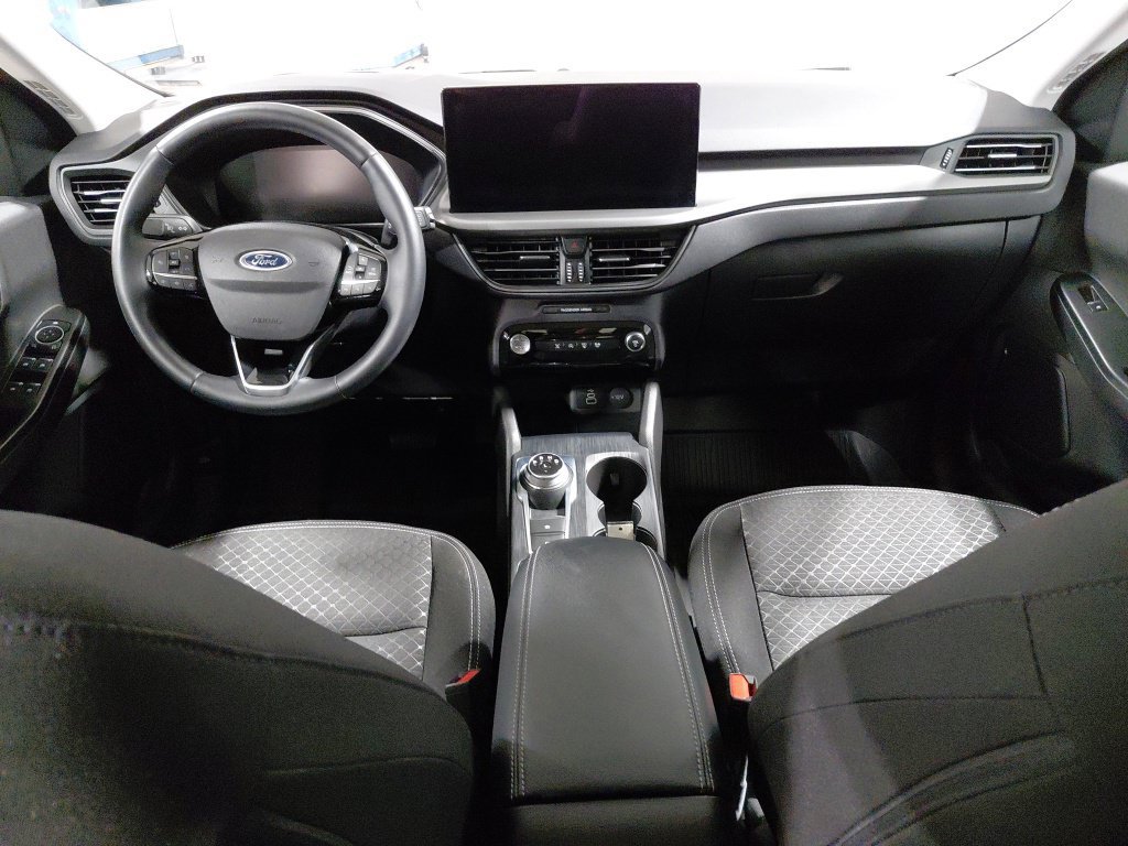 Used 2024 Ford Escape Active w/ Tech Pack #1 AWD/4WD image 3
