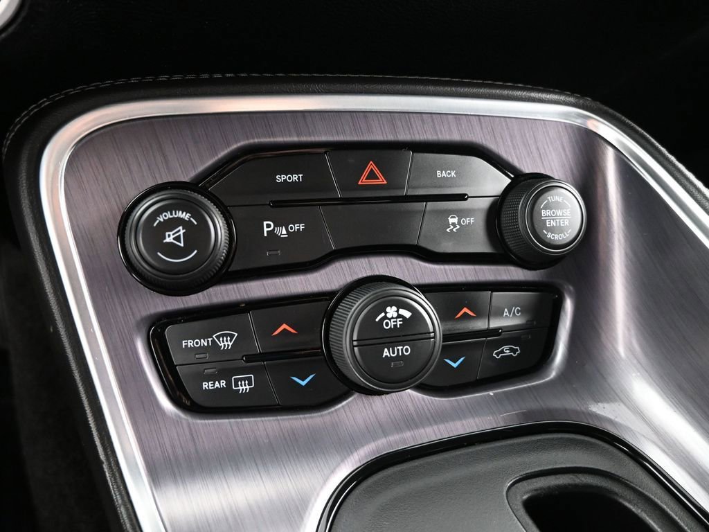 Used 2015 Dodge Challenger R/T w/ Quick Order Package 28B R/T image 18