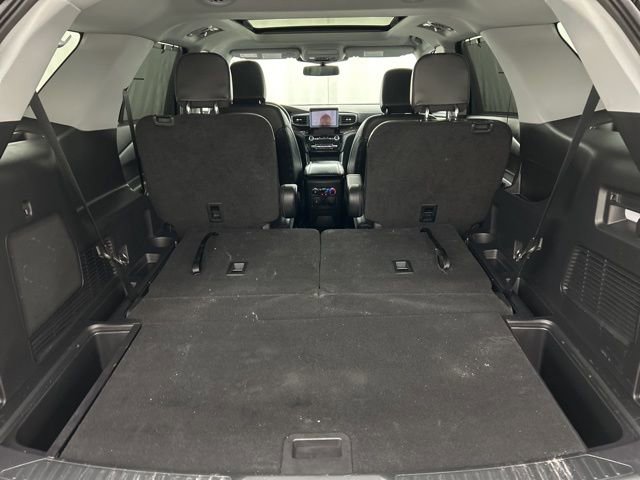 Used 2022 Ford Explorer Limited image 30