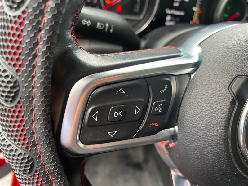 Used 2020 Jeep Gladiator Rubicon AWD/4WD image 29