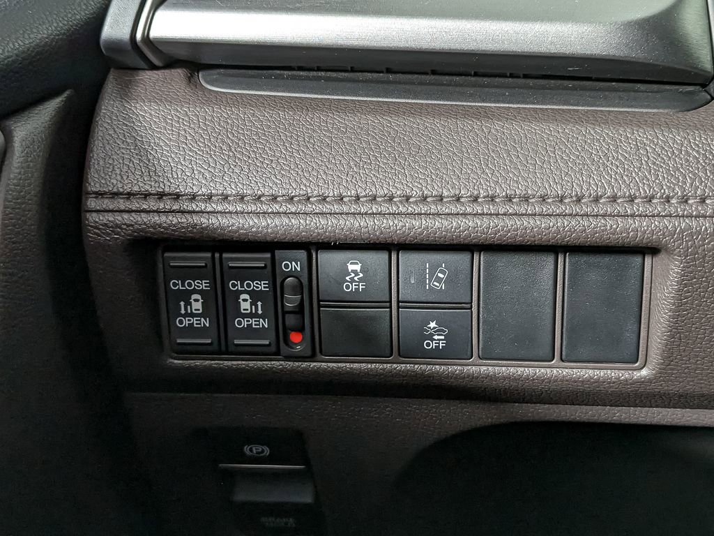 Used 2019 Honda Odyssey EX image 36