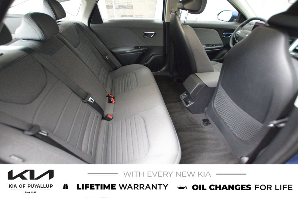New 2025 Kia K4 EX image 14