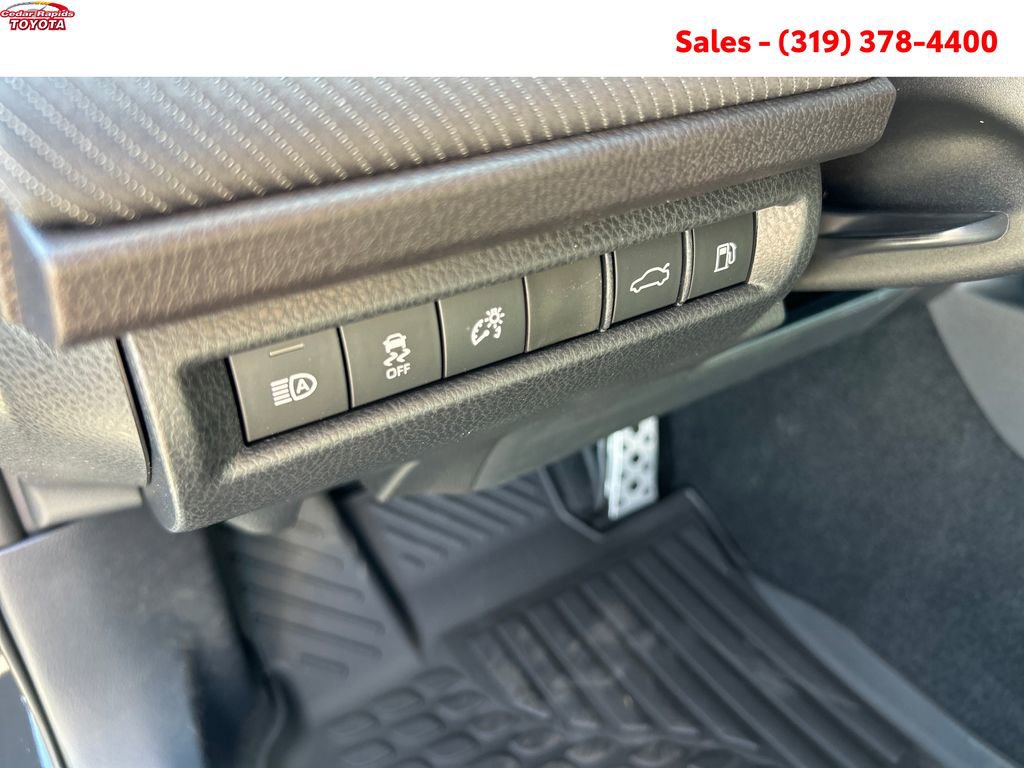 New 2026 Toyota Camry SE FWD image 23