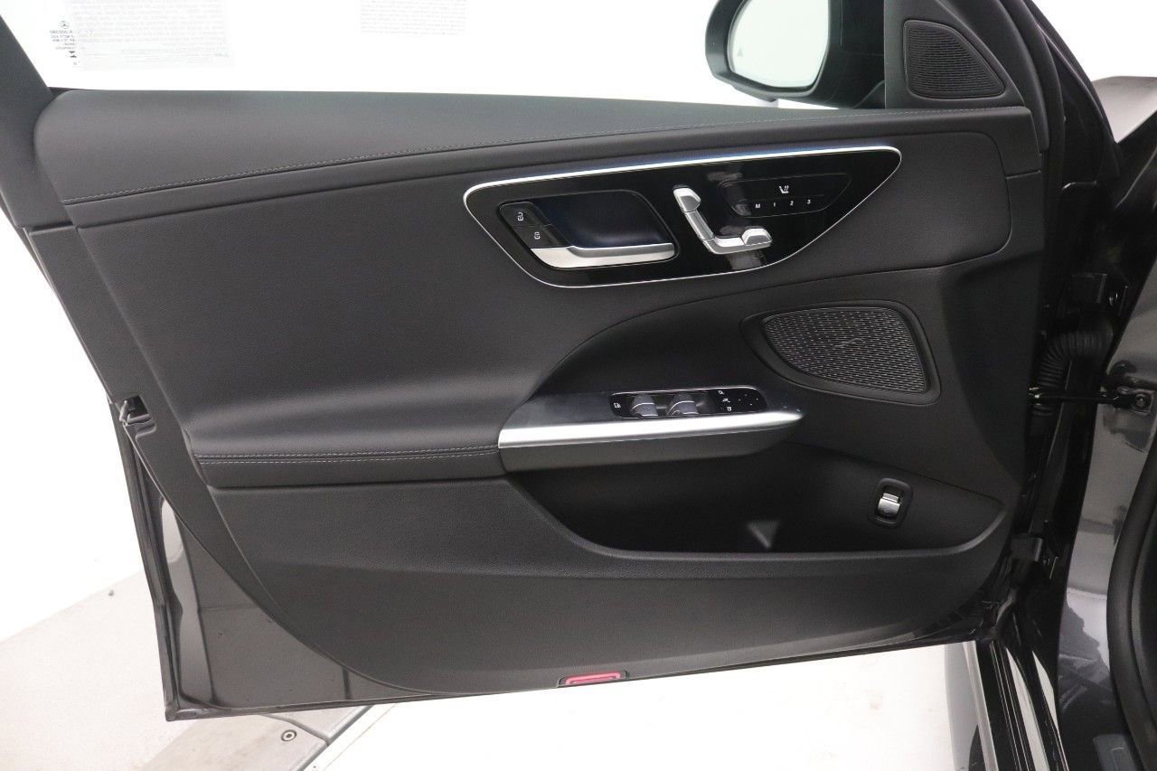 Certified 2025 Mercedes-Benz C 300 Sedan image 20