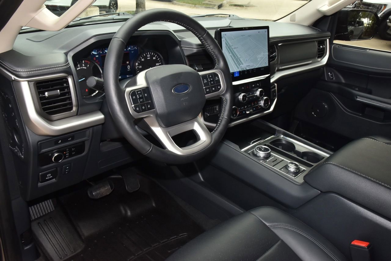 Certified 2024 Ford Expedition XLT AWD/4WD image 34