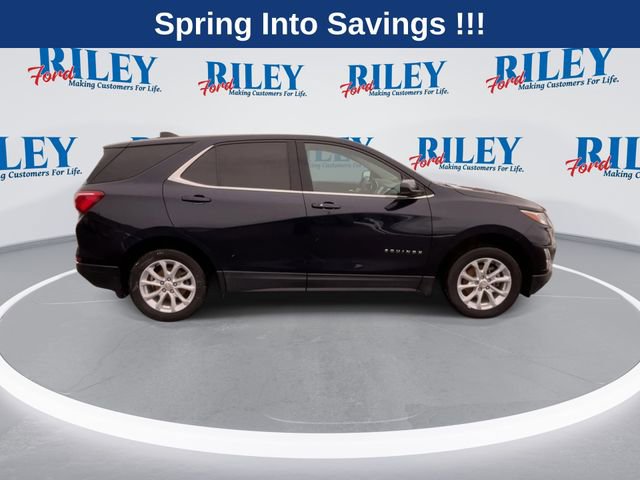Used 2020 Chevrolet Equinox LT w/ Driver Convenience Package image 11