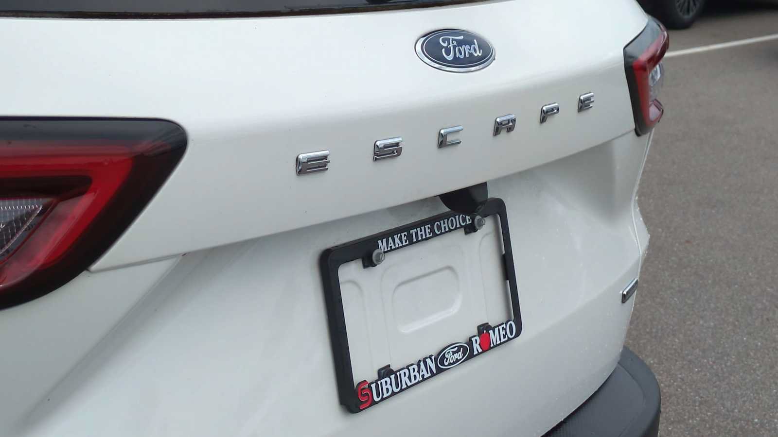 New 2025 Ford Escape SE FWD image 10