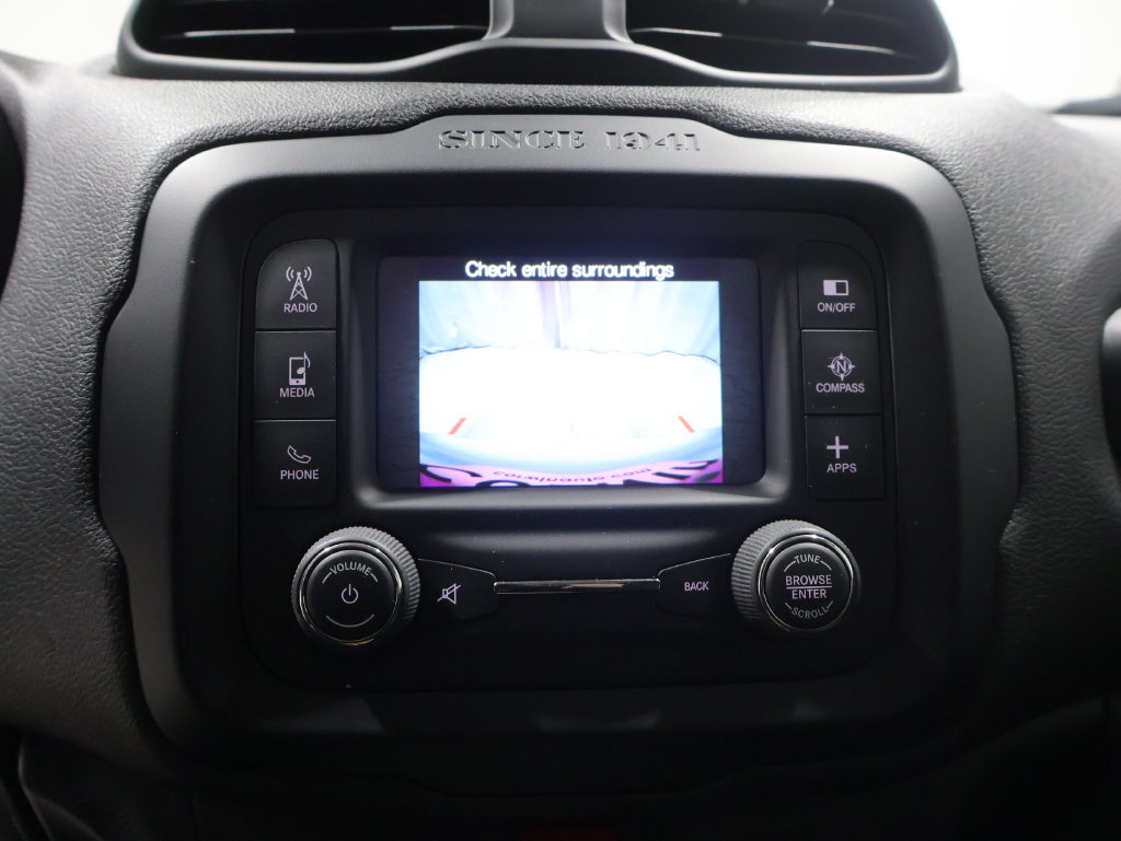 Used 2016 Jeep Renegade Latitude AWD/4WD image 27