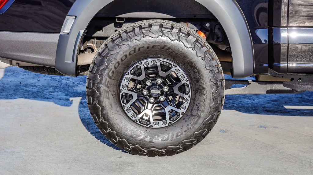 Used 2022 Ford F150 Raptor w/ Raptor 37 Performance Package AWD/4WD image 11