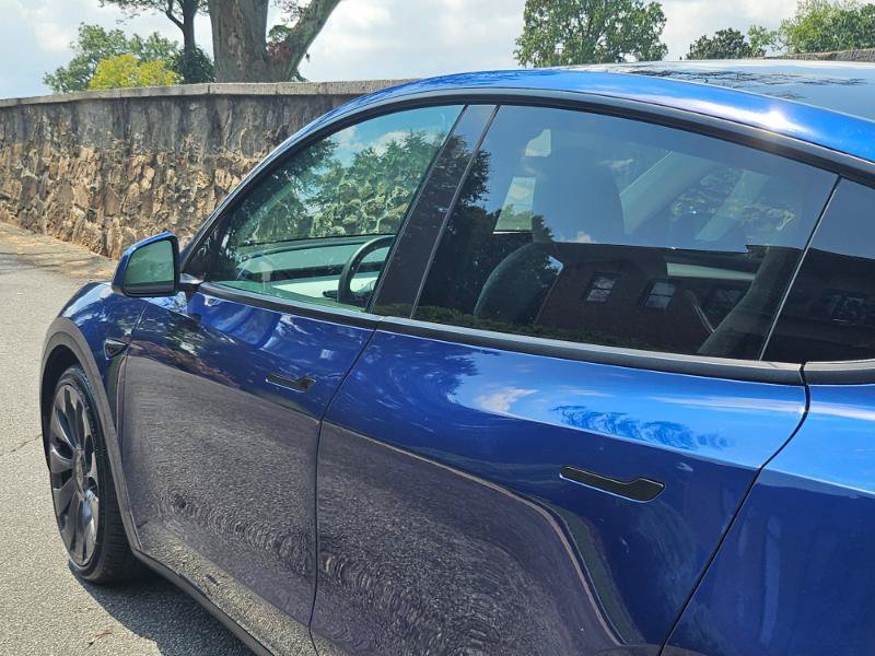 Used 2023 Tesla Model Y Performance AWD/4WD image 24