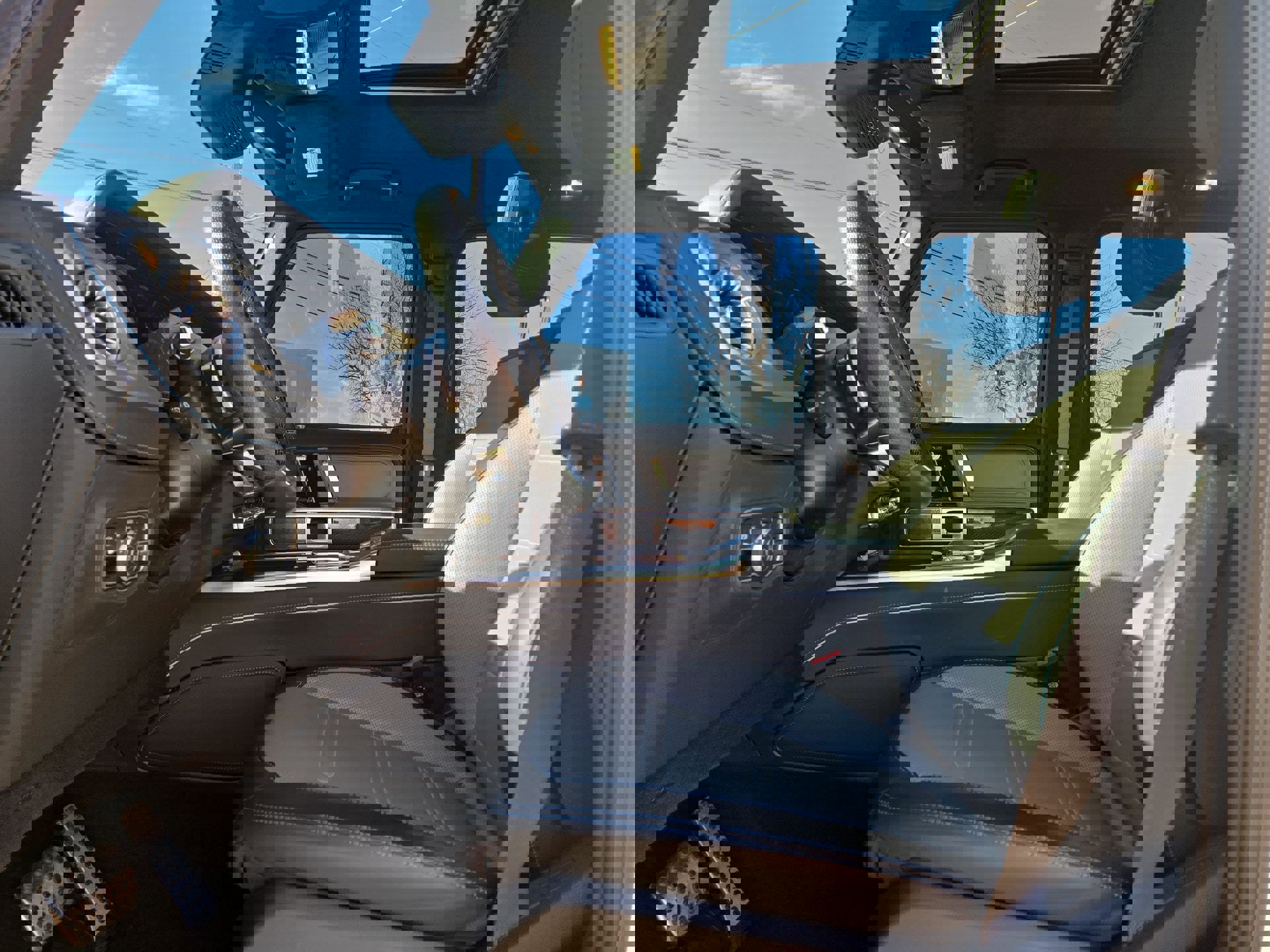 Certified 2025 Mercedes-Benz G 580 w/ EQ Technology image 16