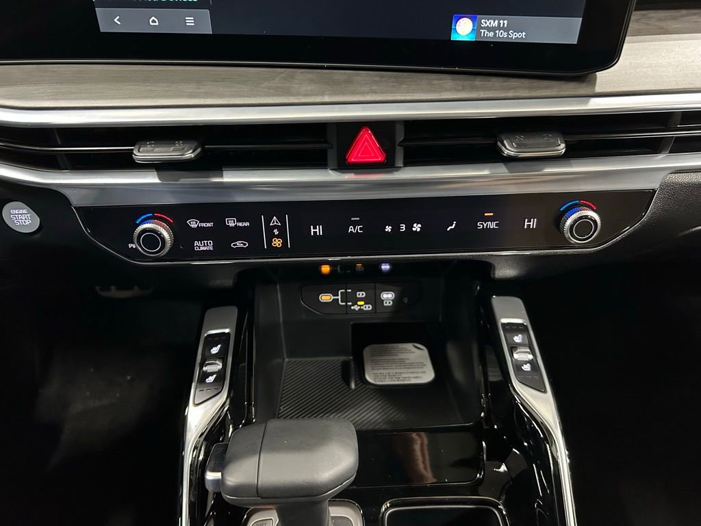 New 2026 Kia Sorento SX Prestige w/ Olive Brown Leather Package image 22