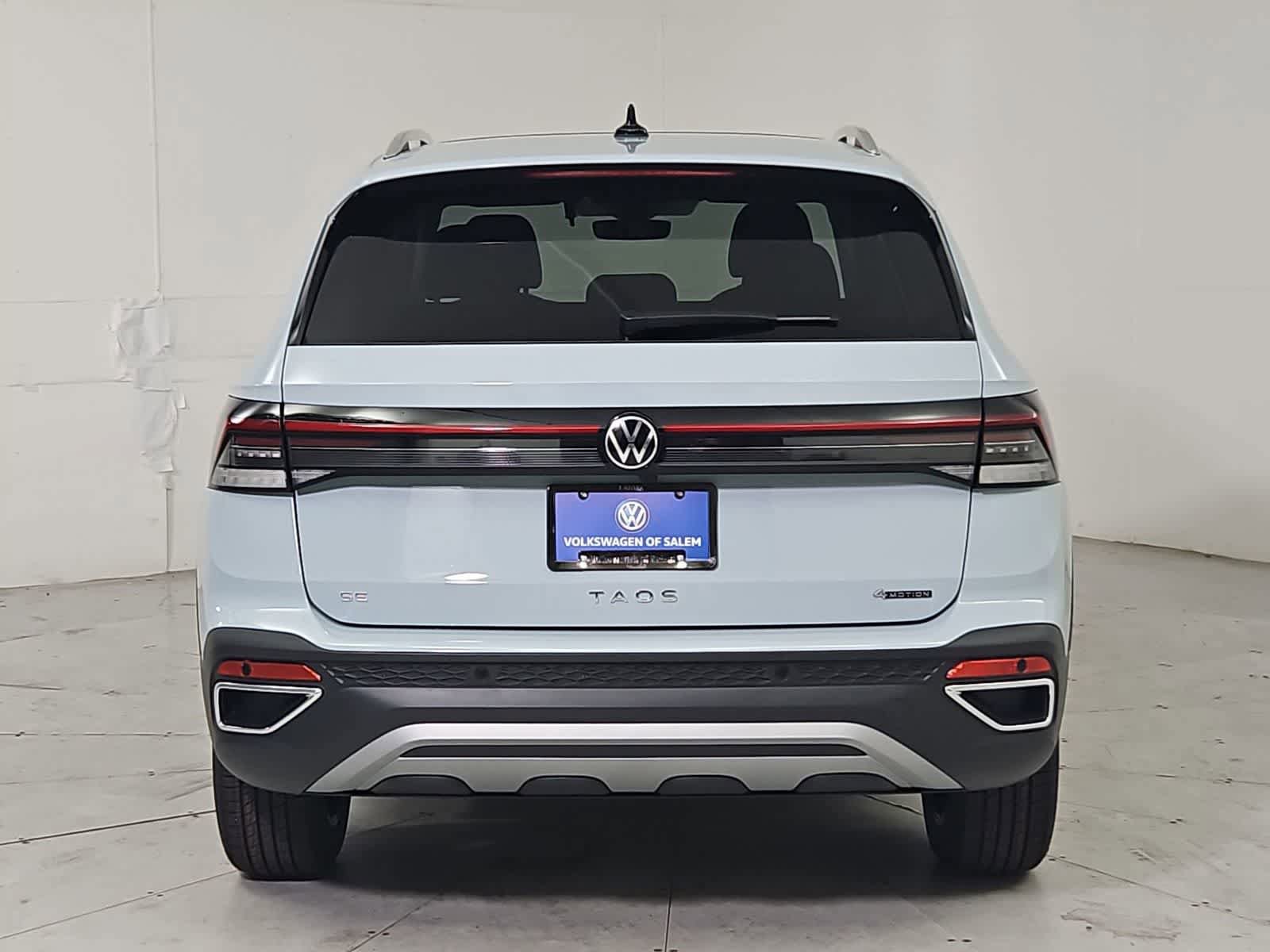 New 2026 Volkswagen Taos SE AWD/4WD image 5
