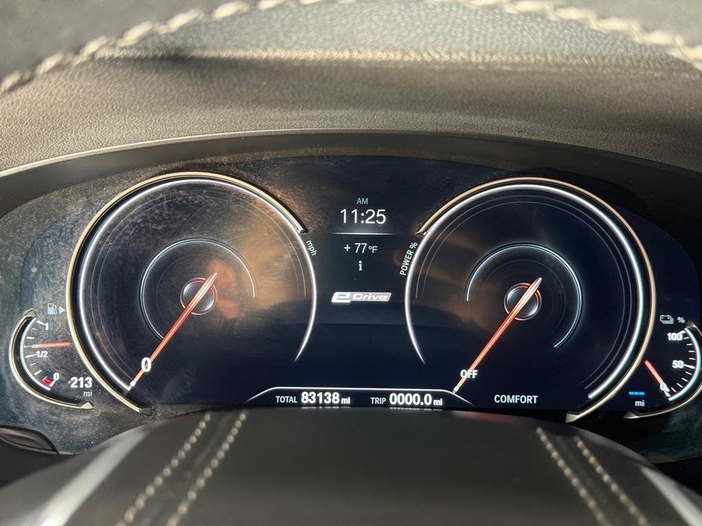 Used 2018 BMW 530e w/ Premium Package 2 RWD image 15