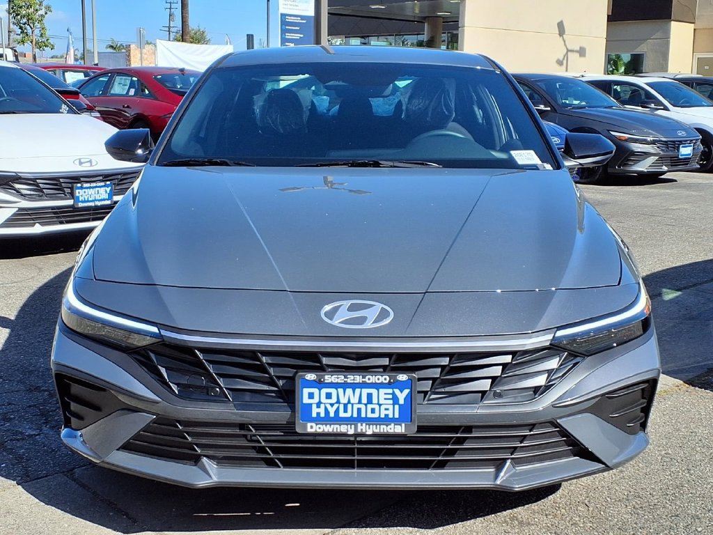 New 2026 Hyundai Elantra Sport FWD image 2