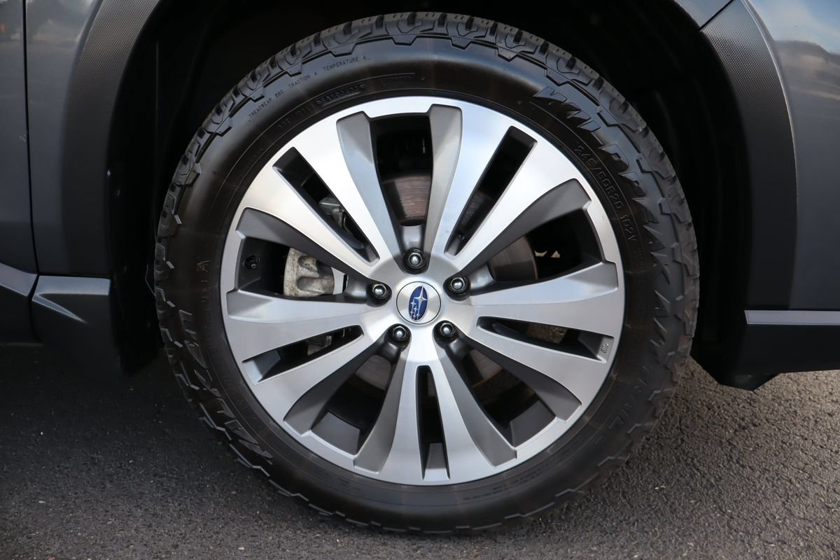 Used 2019 Subaru Ascent Limited w/ Popular Package #2 AWD/4WD image 47