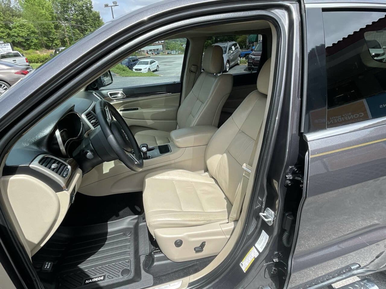 Used 2014 Jeep Grand Cherokee Limited RWD image 13