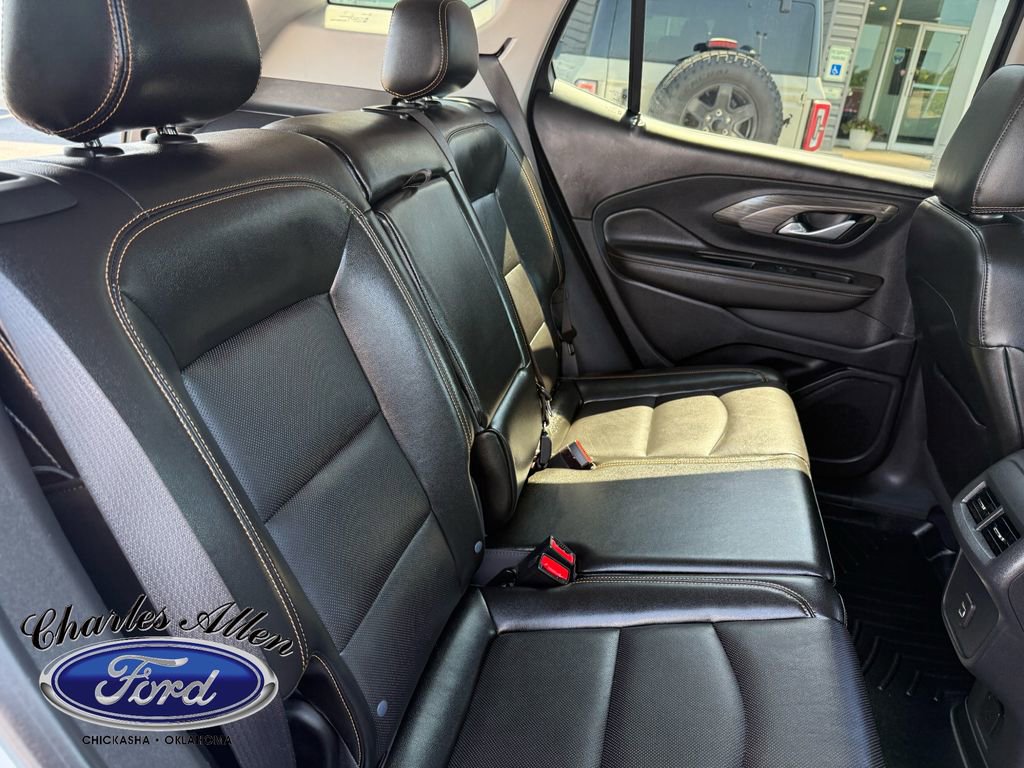 Used 2021 GMC Terrain SLT w/ Infotainment Package II AWD/4WD image 15